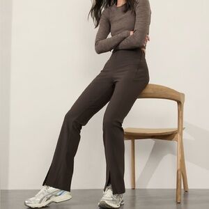 Athleta Move Easy Split Hem Pants Brown Travel Athletic Size 12 NWT